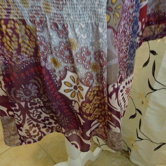 Anthropologie Ladies Size L Paisley Blouse Spring/Summer Deep V-Neck - Picture 3 of 8